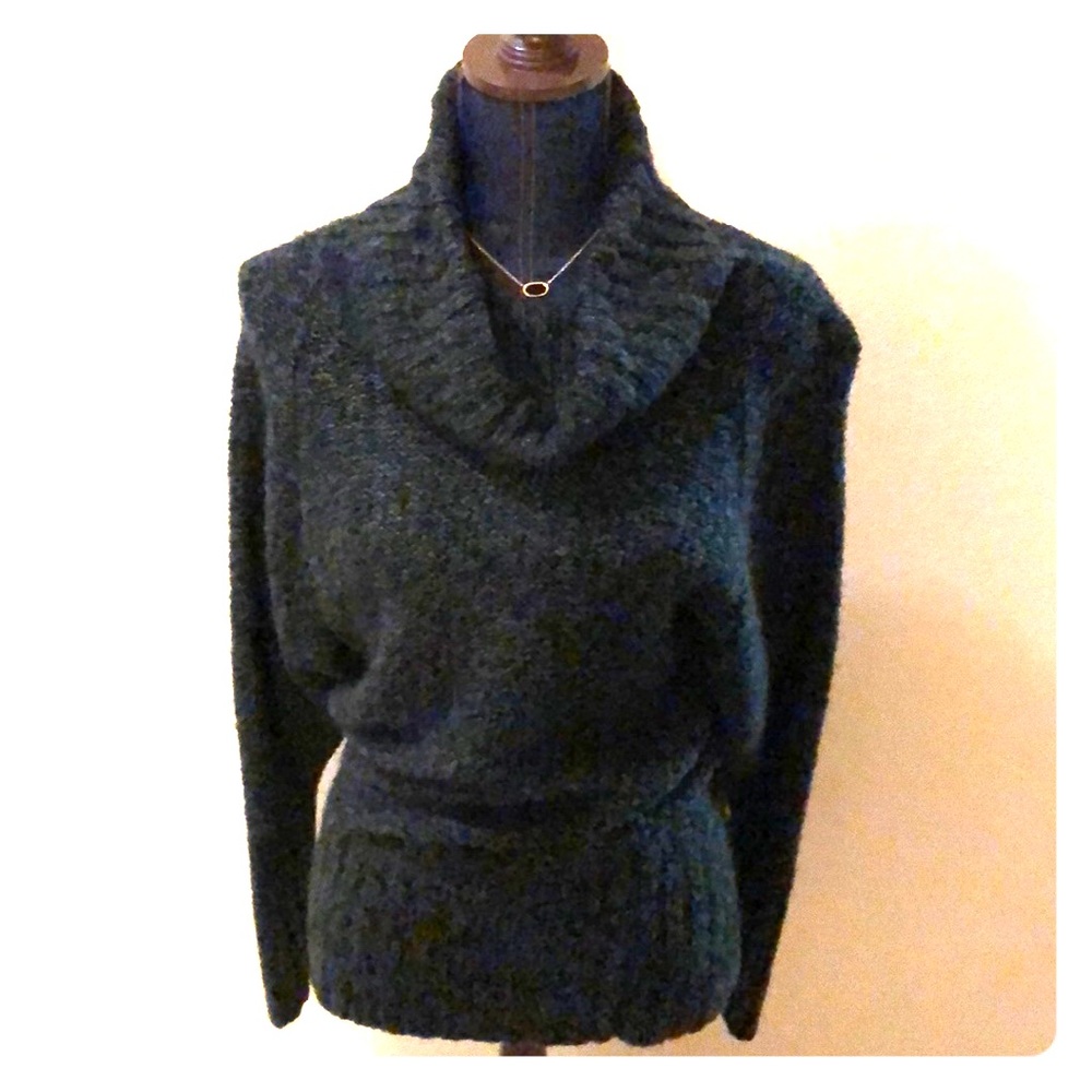 DECREE Nit Sweater